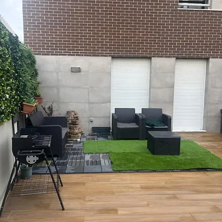 2br Retreat In Lumiar Near Airport W Patio شقة Lisboa