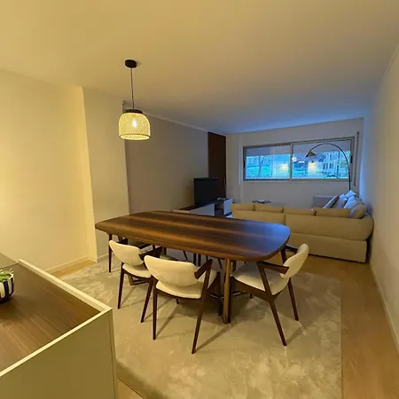 2br Retreat In Lumiar Near Airport W Patio شقة Lisboa
