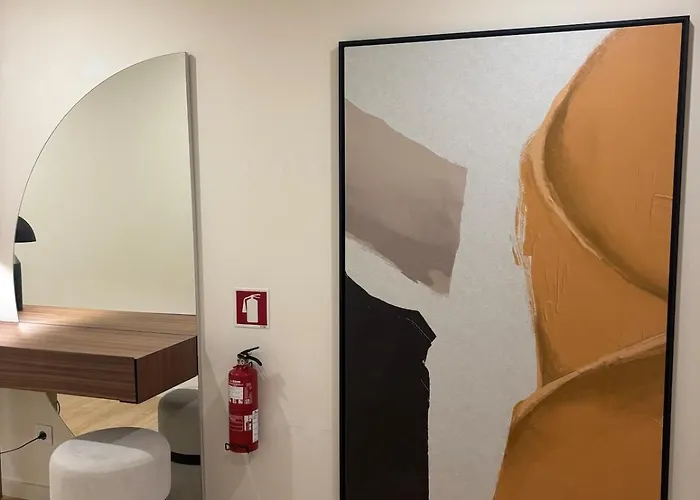 2br Retreat In Lumiar Near Airport W Patio * Lisboa